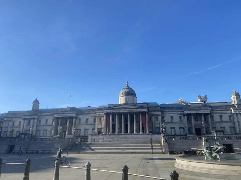 London Lockdown 2020 — documentary and landscape photograph in London, UK, frame 37 of 44.